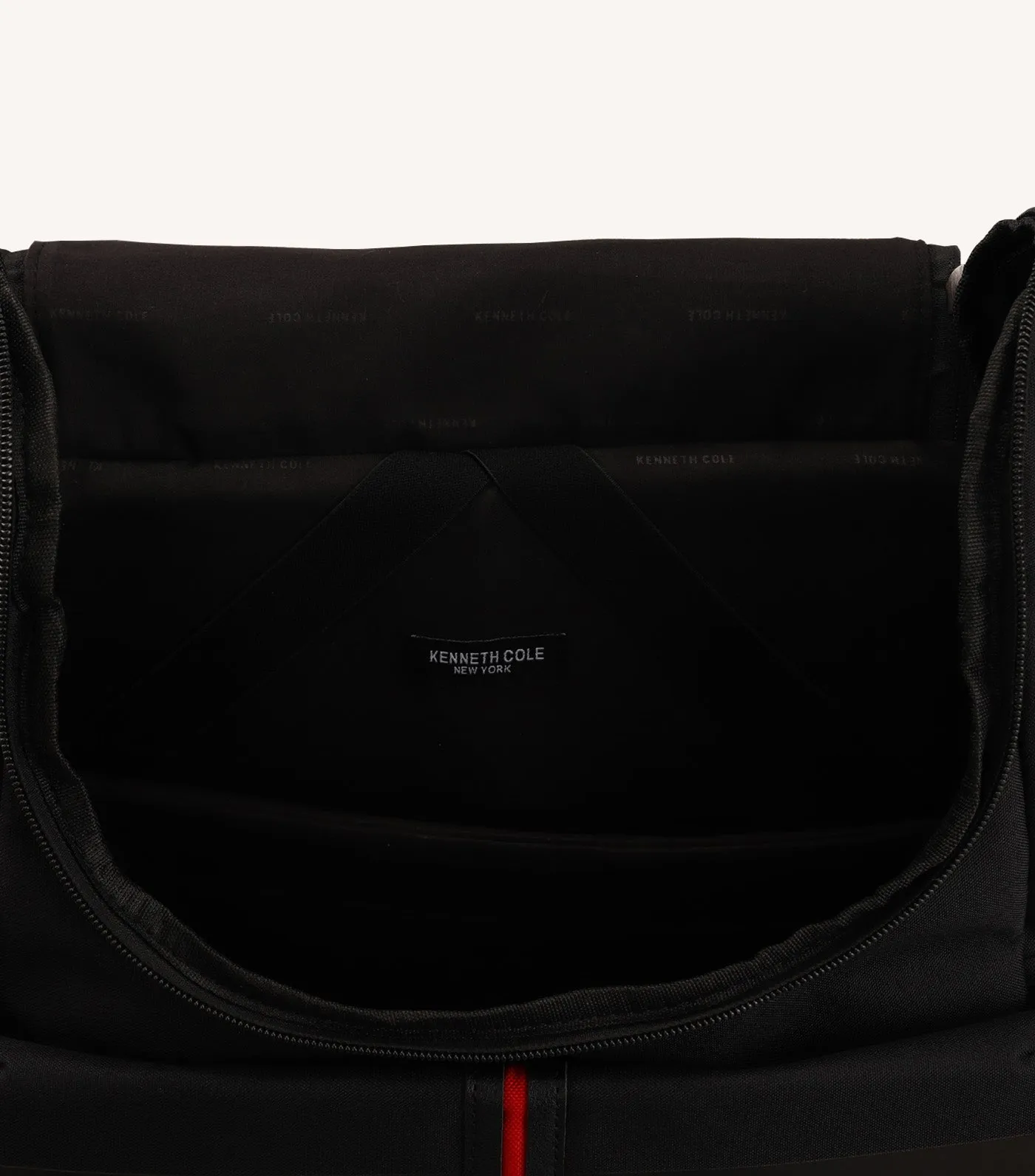 Callum Backpack Black/Red