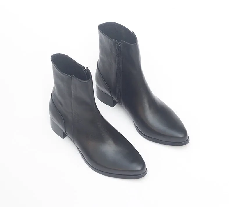 Crane - Black Ankle Boots