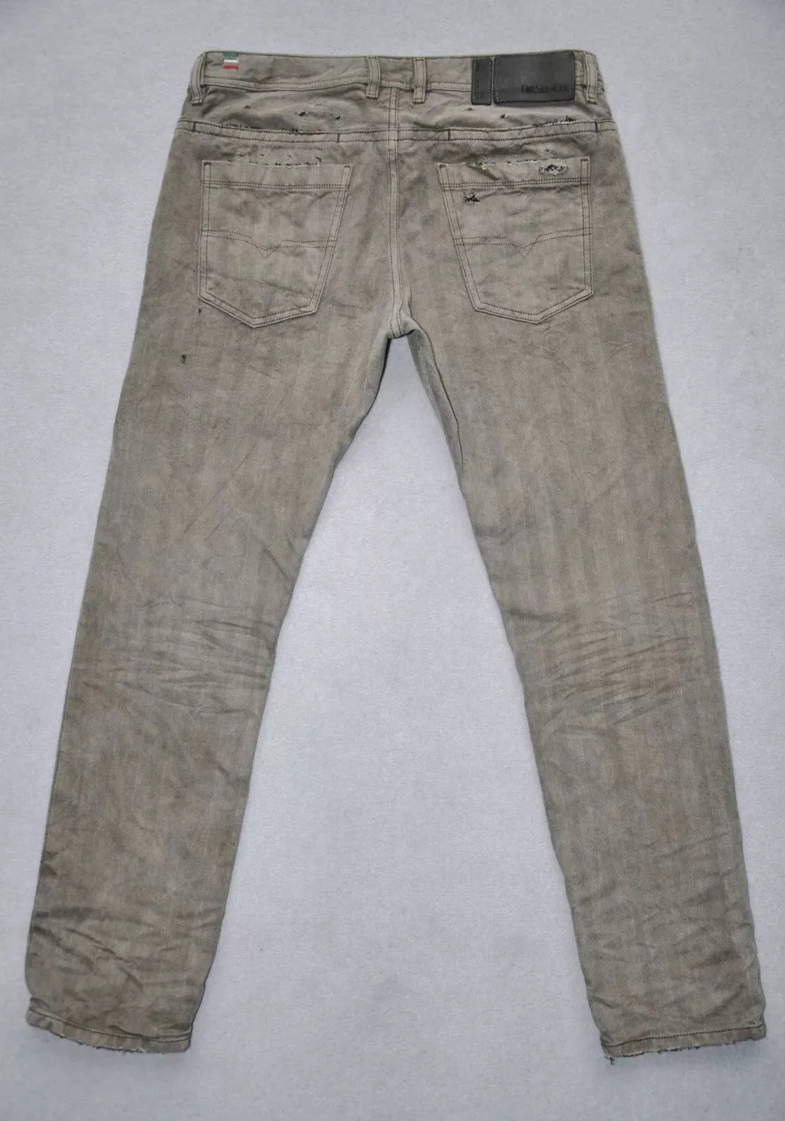 DIESEL Beige Reg Slim Carrot Jeans