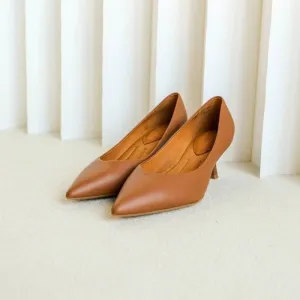 Handmade Leather Point Toe Pumps 6cm Kitty Heel In Brown/White/Black Fashion Style