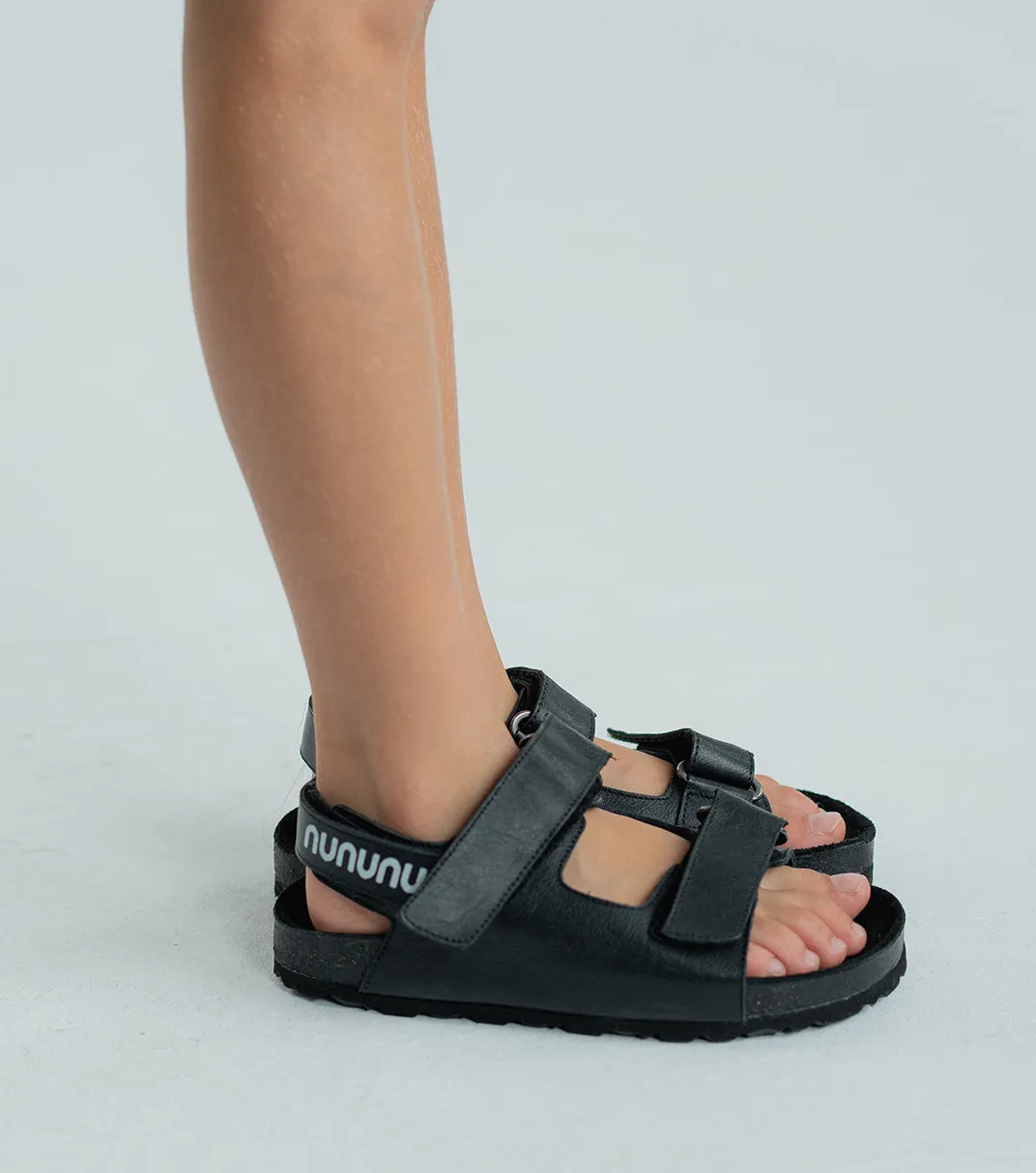 leather strap sandals