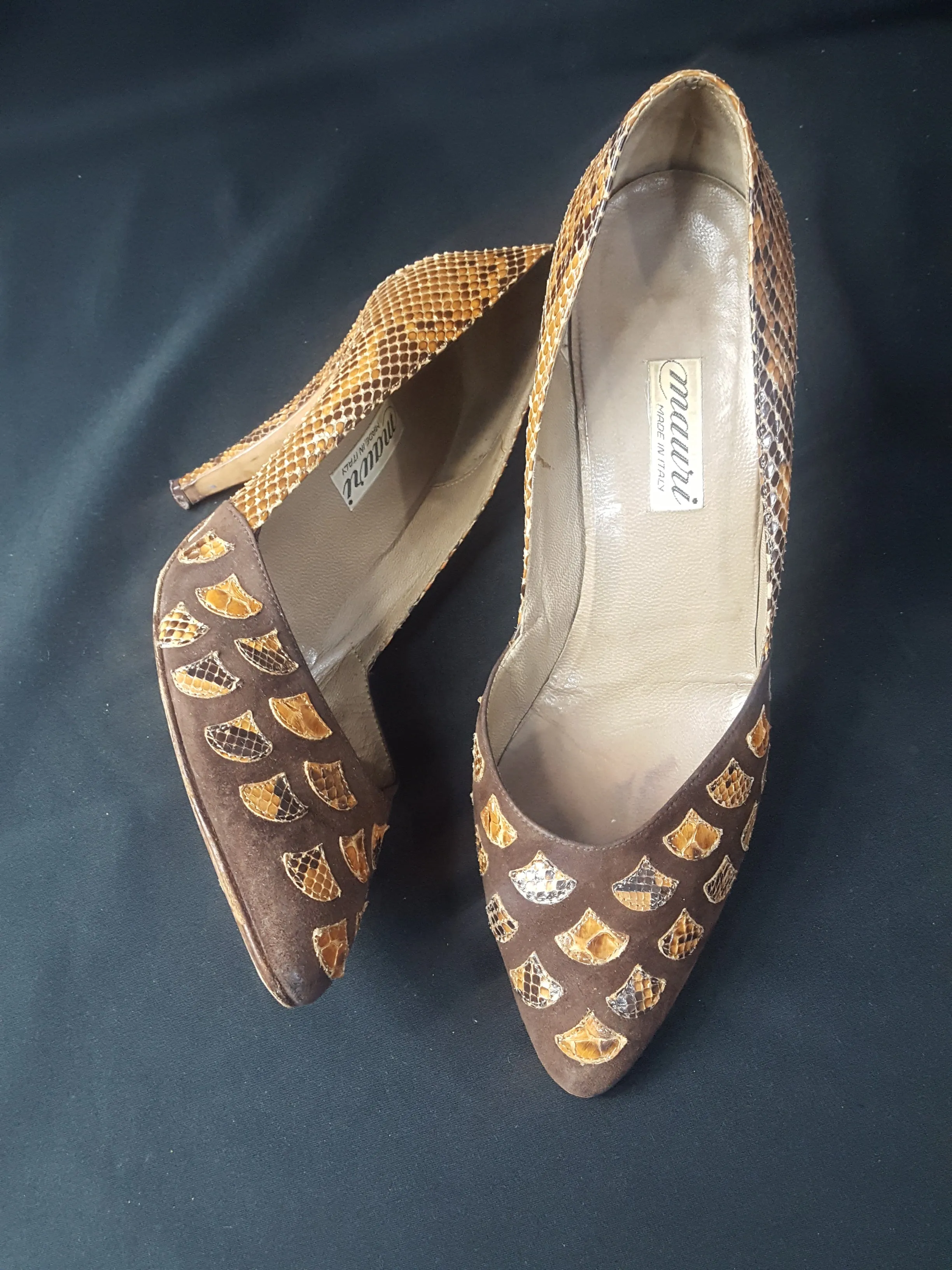 Mauri Suede and Lizard Pumps size 40