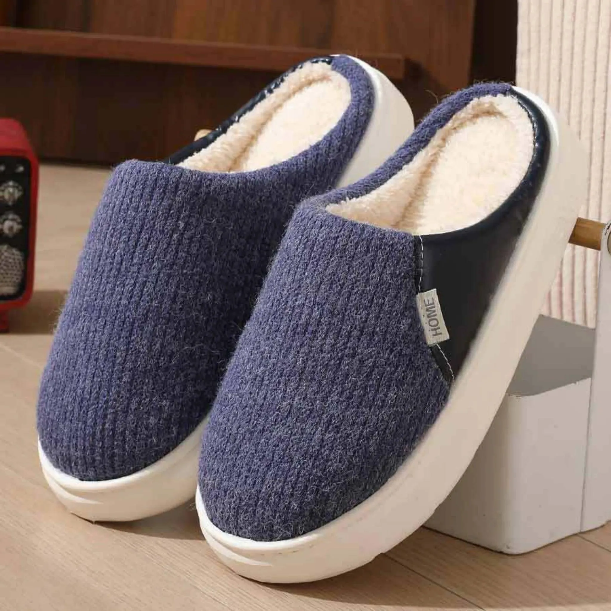 Men & Women Winter Plush Home Slippers – Warm, Non-slip, Thick Bottom