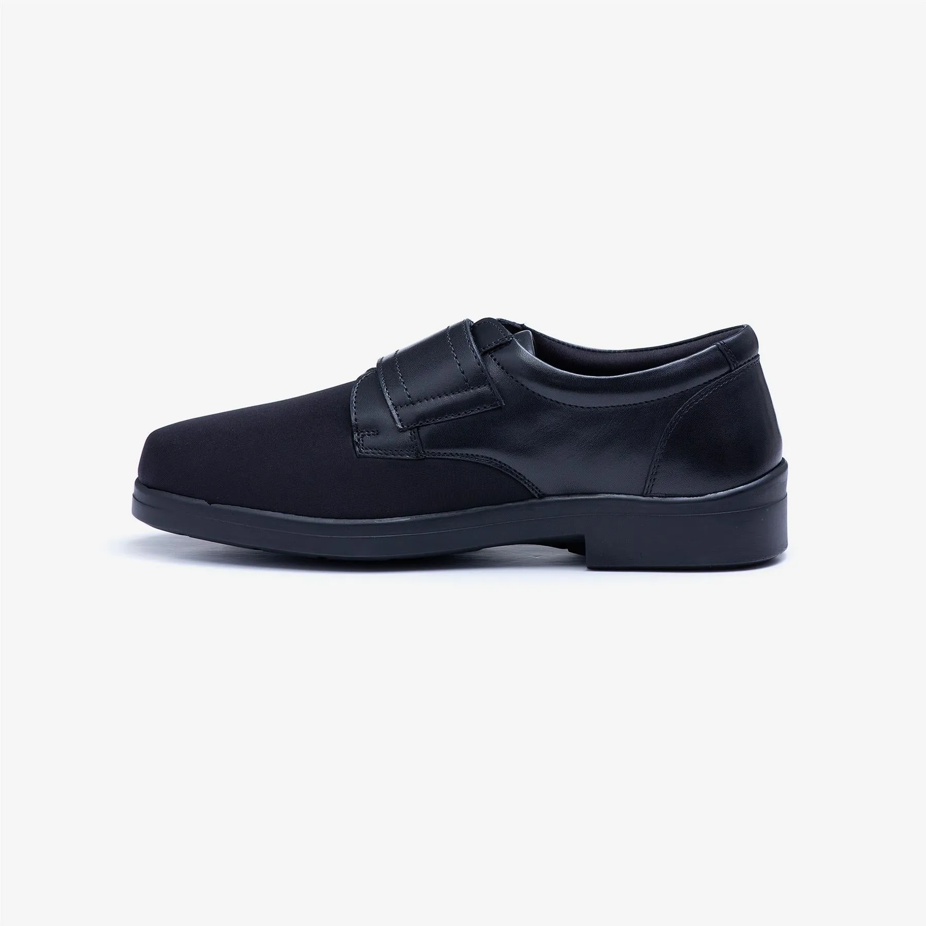 Mens Wide Fit Tredd Well Benjamin Velcro Soft Stretch Shoes - Black