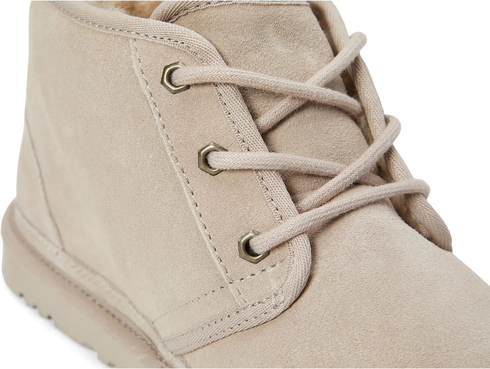 Neumel UGG boots, color Putty