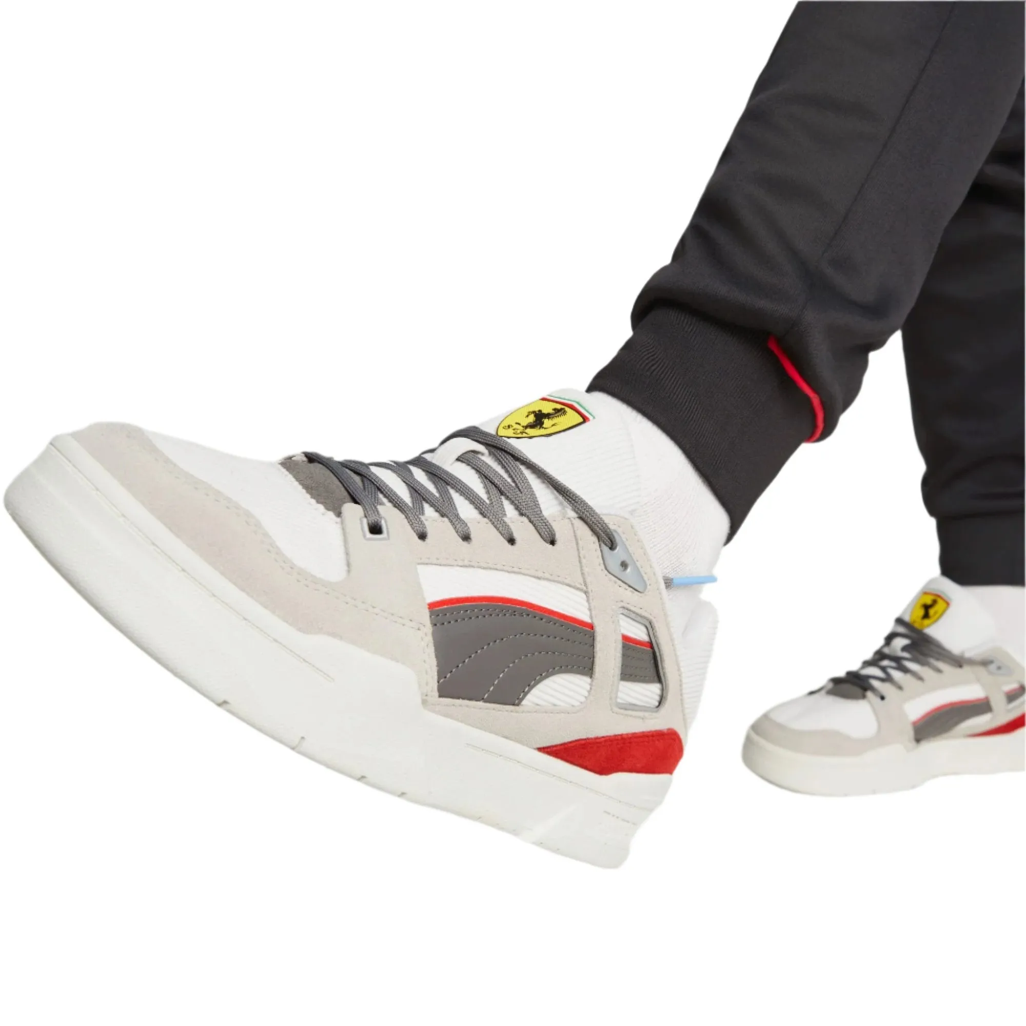 Puma Scuderia Ferrari Slipstream Sneakers Men's Running Shoes - White