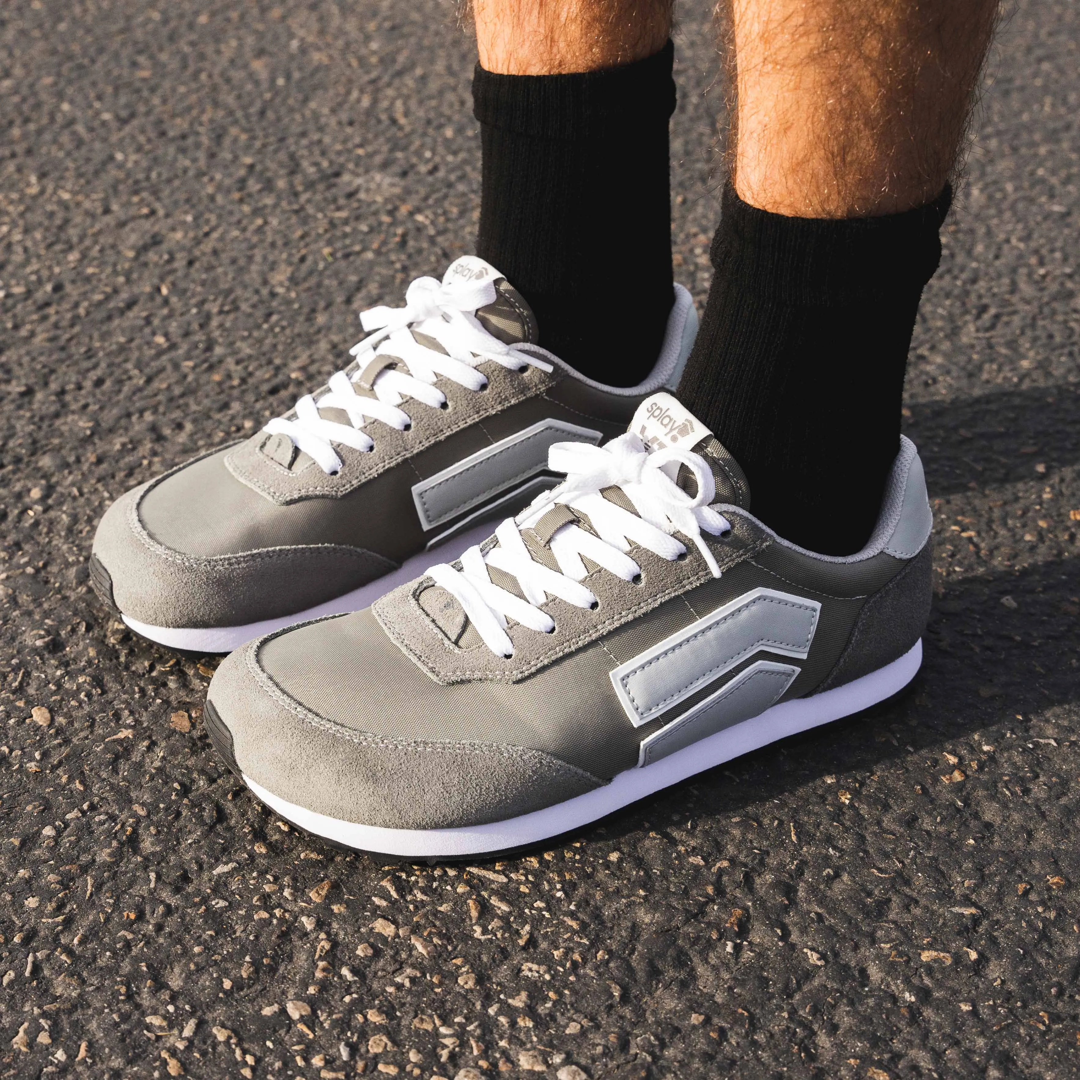 RUNNER V1 Classic Grey