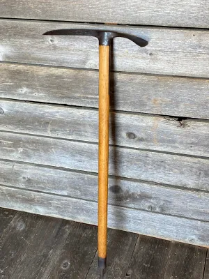 Swiss Climbing Mountaineering Axe