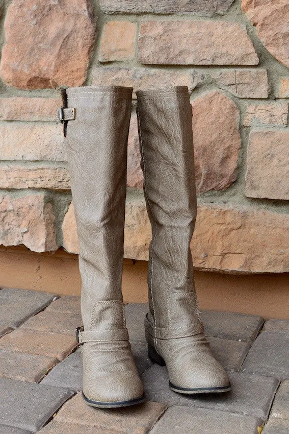 To Die For Beige Boots