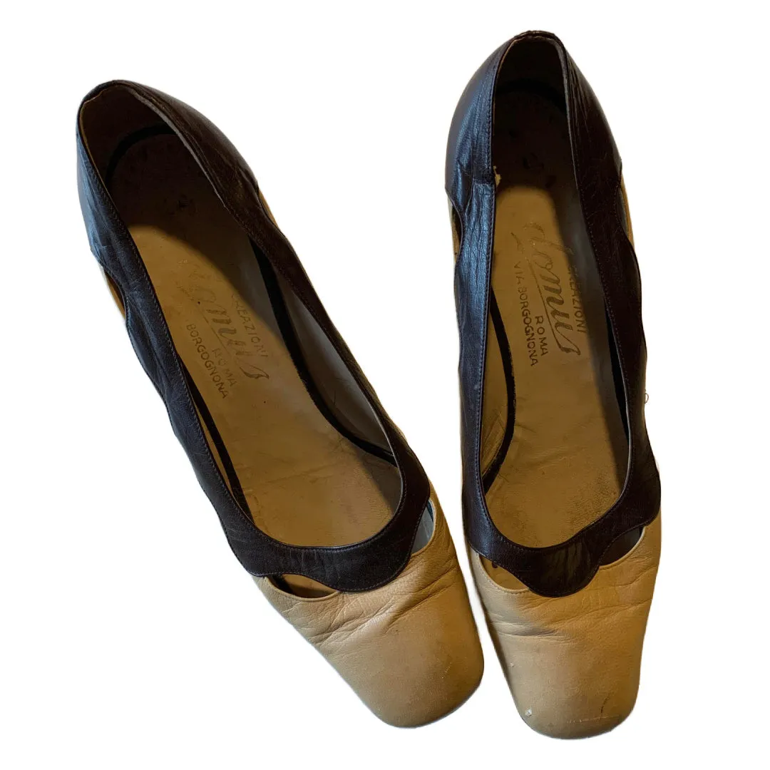 Two Tone Caramel and Cocoa Square Toe Low Heel Shoes circa 1960s W 7