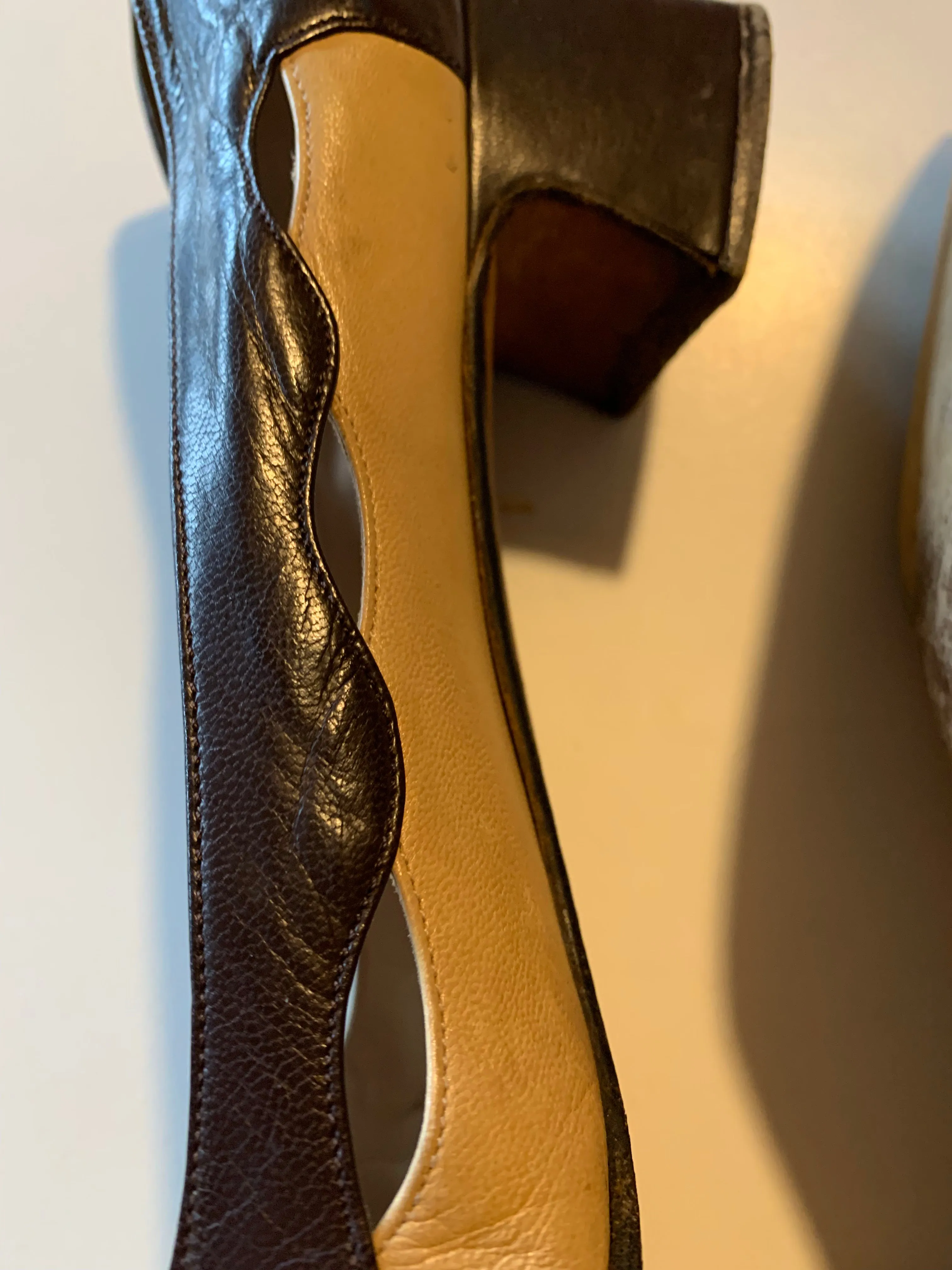 Two Tone Caramel and Cocoa Square Toe Low Heel Shoes circa 1960s W 7